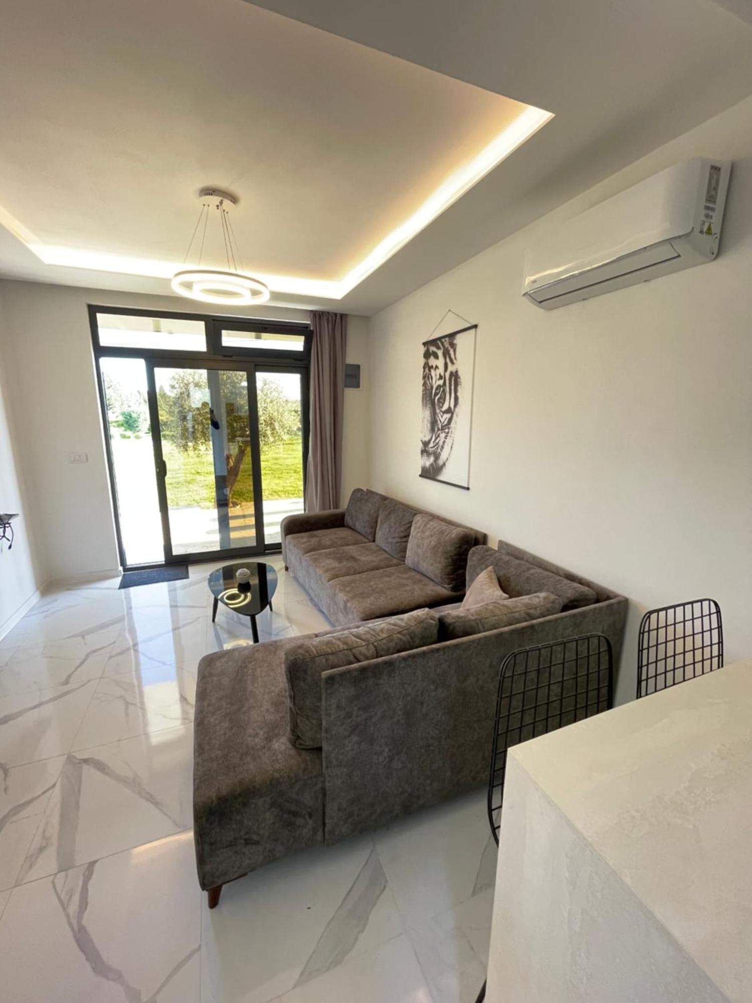 Lux Sereno Village Ulcinj Ruang foto